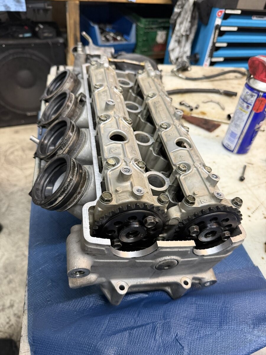 Motor wird zusammengebaut